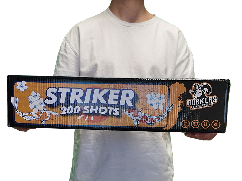 Striker - Voorzijde